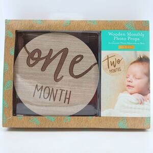 Kate & Milo Wooden Monthly Photo Props Milestone One-Twelve Months Handmade